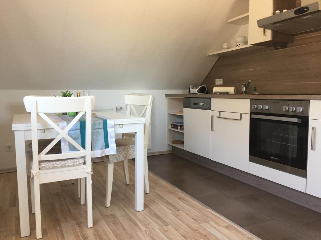 Haus Pirola בנסרסיל מראה חיצוני תמונה
