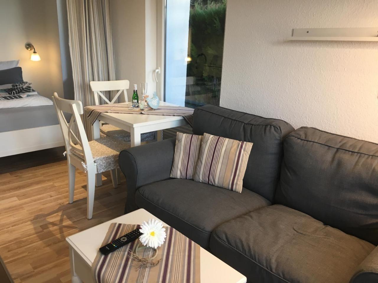 Haus Pirola בנסרסיל מראה חיצוני תמונה